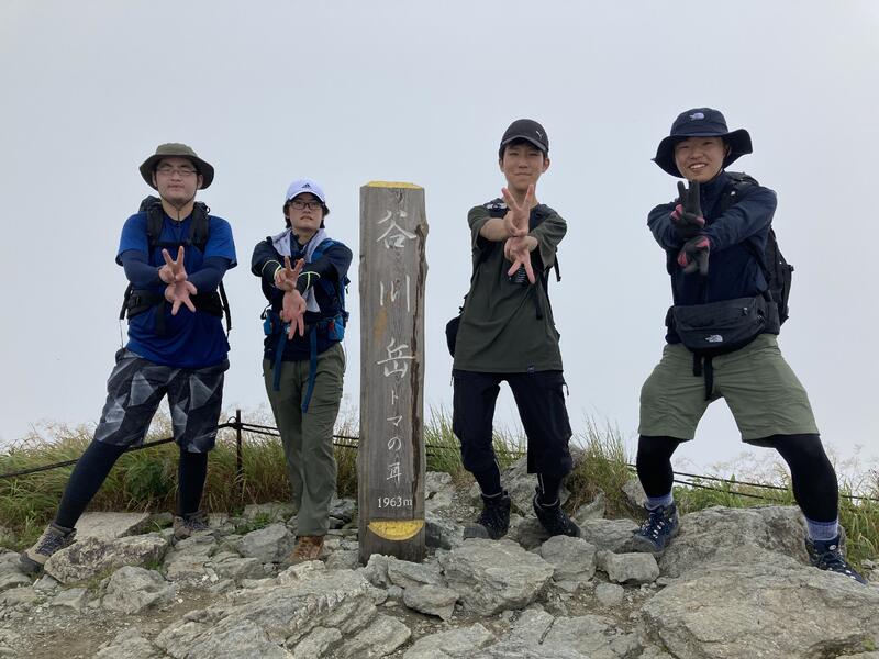 谷川岳山頂（トマノ耳）