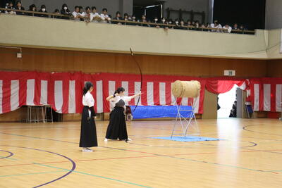 迫力ある実演を間近に！